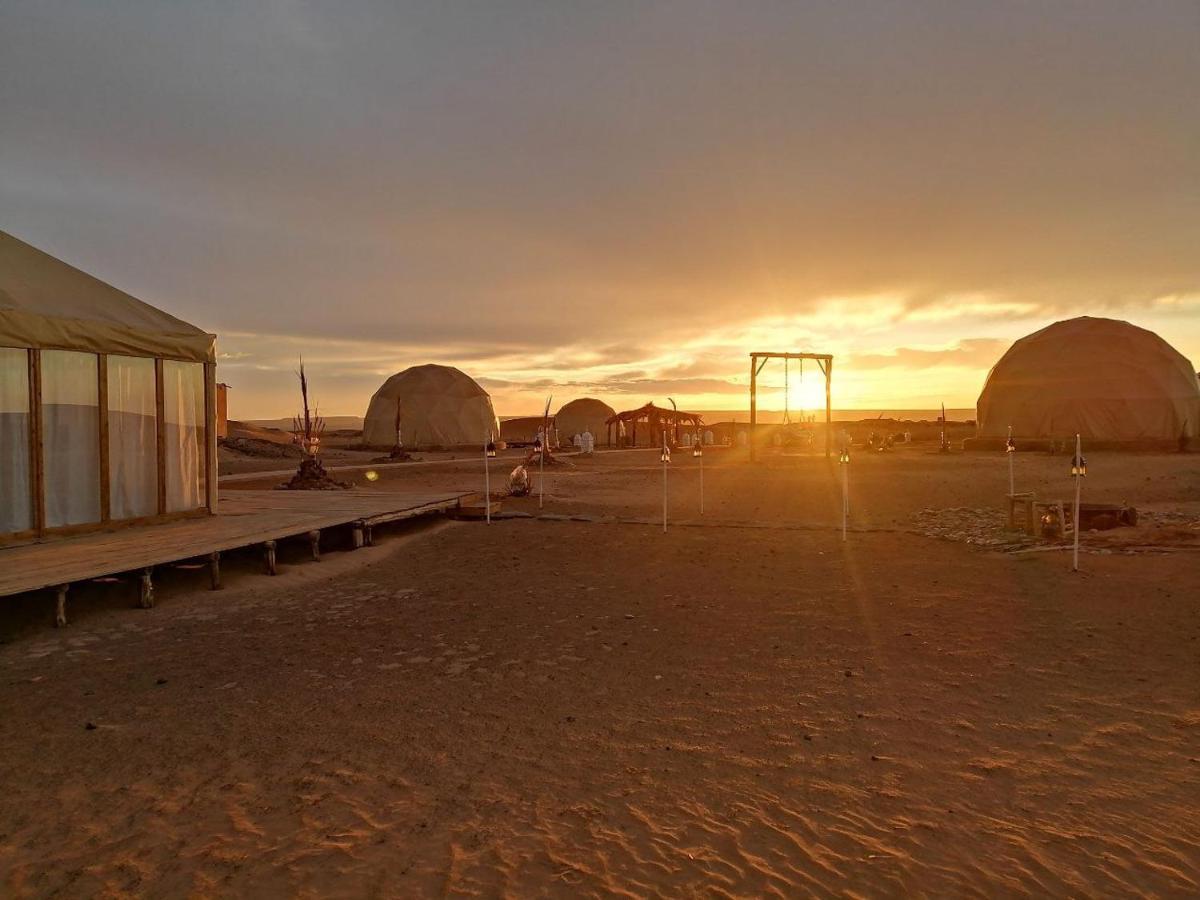 Hôtel Sunrise Sahara Camp à Merzouga Extérieur photo